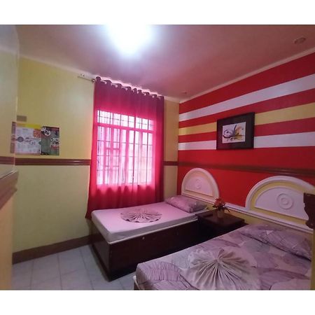 Oyo 1048 Jomckayl Apartelle Naga (Camarines Sur) Exterior foto